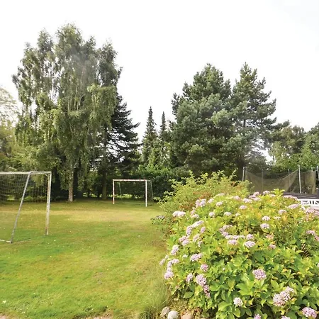 Three-bedroom In Idestrup *